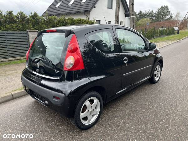 Peugeot 107 - 10