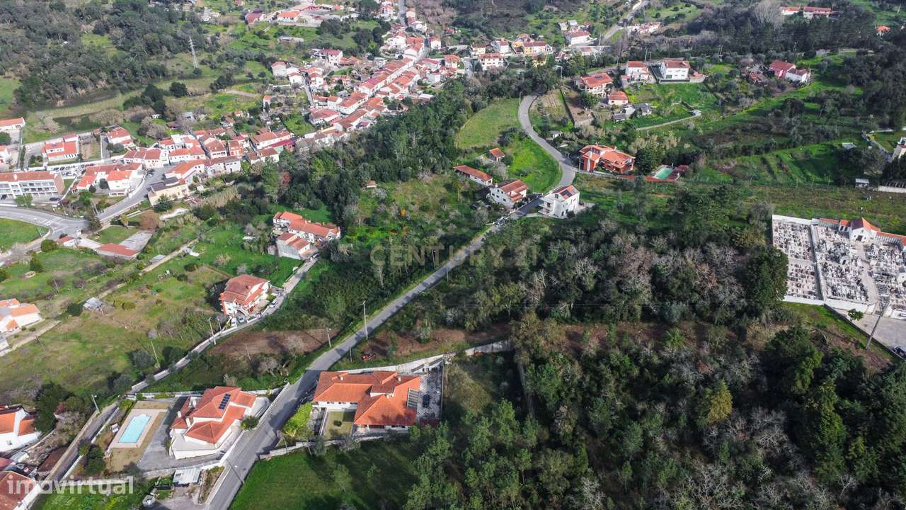 Excelente terreno, situado em zona residencial, a apenas 10 minutos do - Grande imagem: 3/12