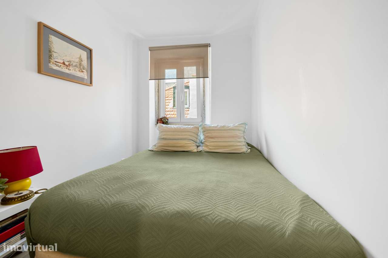 Charmoso T1 Renovado por Arquitetos no Coração do Bairro Alto!-21