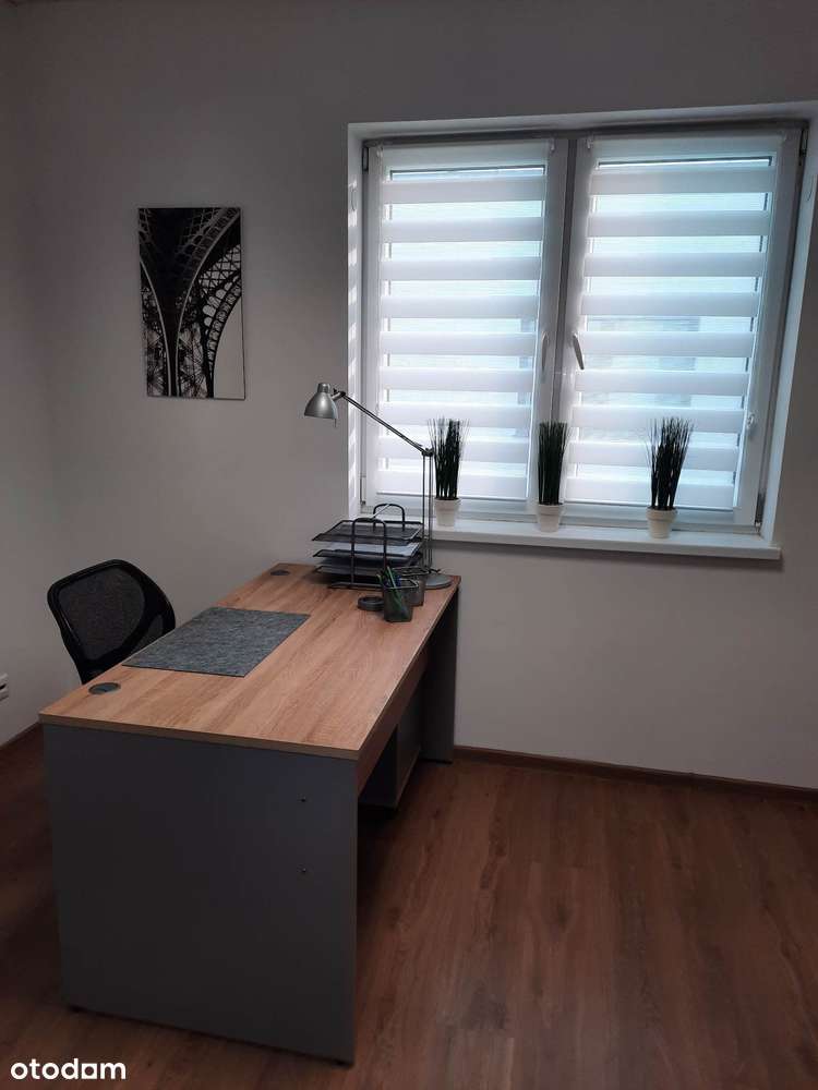 Wynajmę lokal  biurowy 32 m² Rumia - Pełny obrazek: 2/8