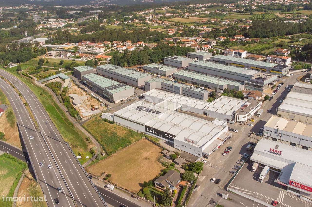 Oportunidade de Investimento | Escritórios/Armazém em Sequeira, Bra...-7