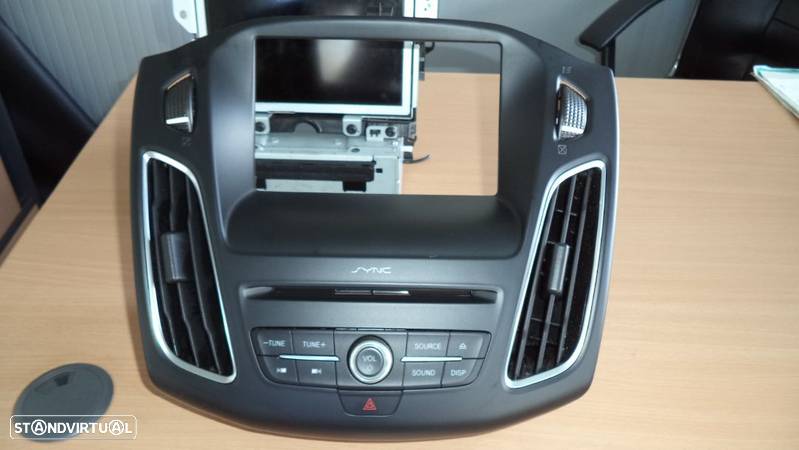 Radio GPS Ford Focus ano 2015 original - 3