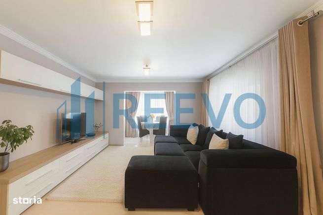 Proprietate Premium cu Două Case și Piscină în Hemeiuș-8