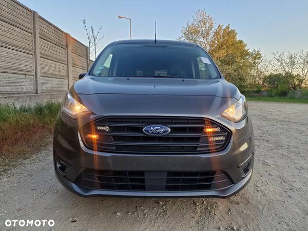 Ford Transit Connect - 19