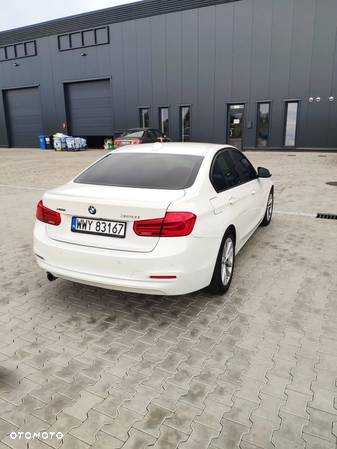 BMW Seria 3 - 12