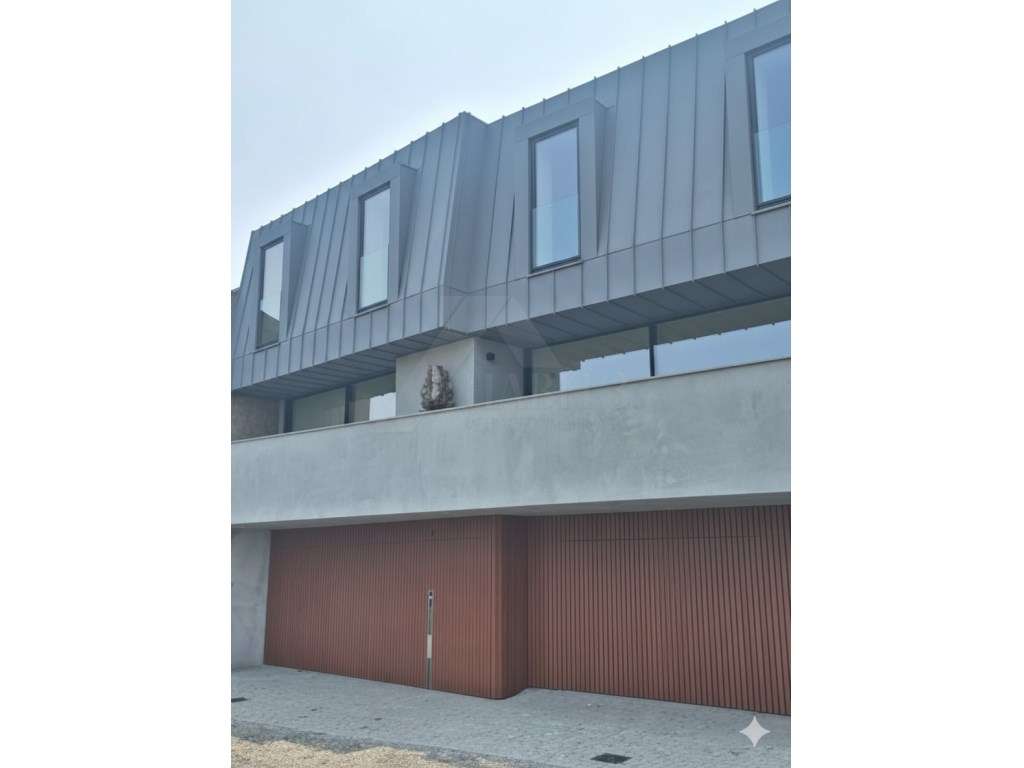 Moradias Novas com Vista Rio Barcelinhos-7