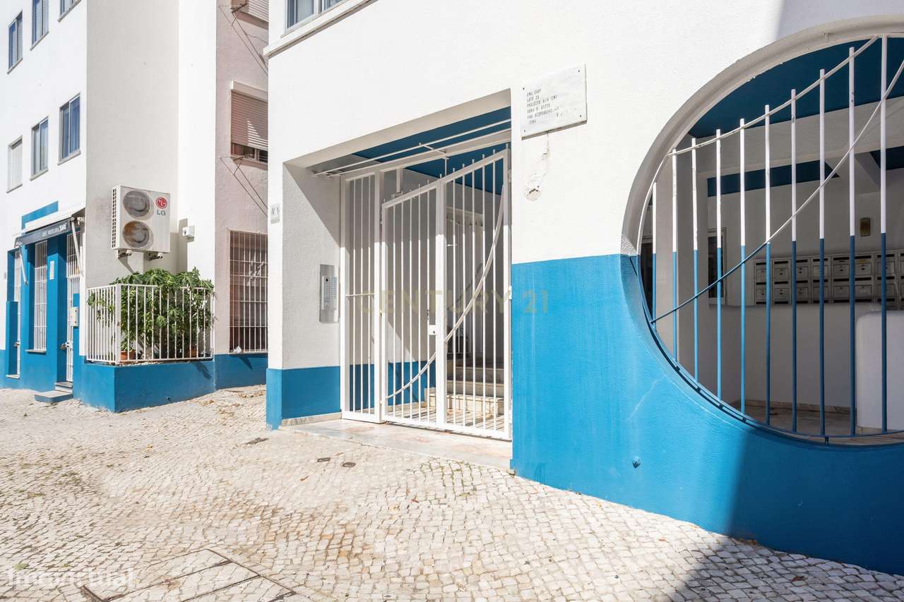 Apartamento T3 Remodelado em São Domingos de Benfica | 2 WC-25