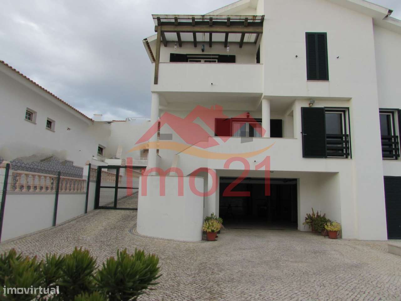 Moradia T4 com Piscina Vagueira-49