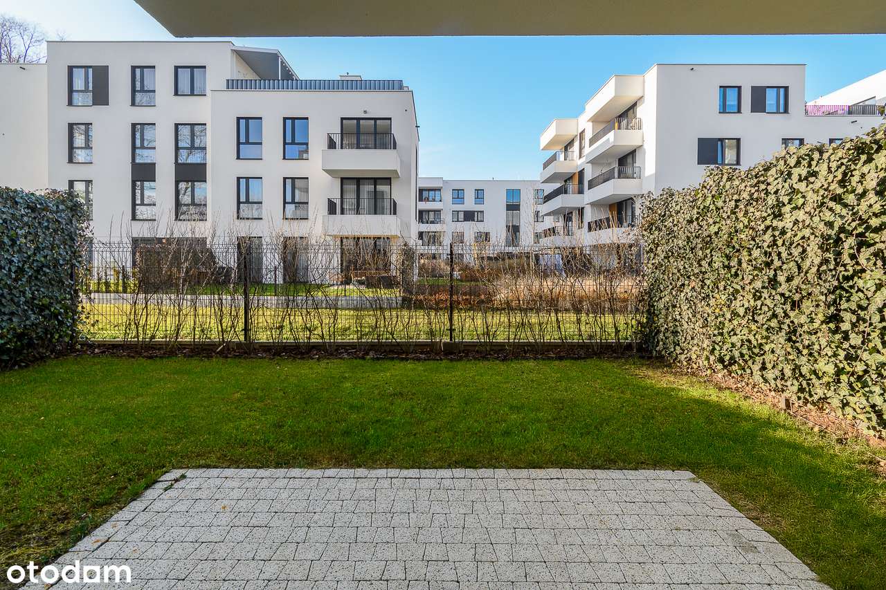 Apartament z ogrodem i strefą wellness w Bronowicach-7