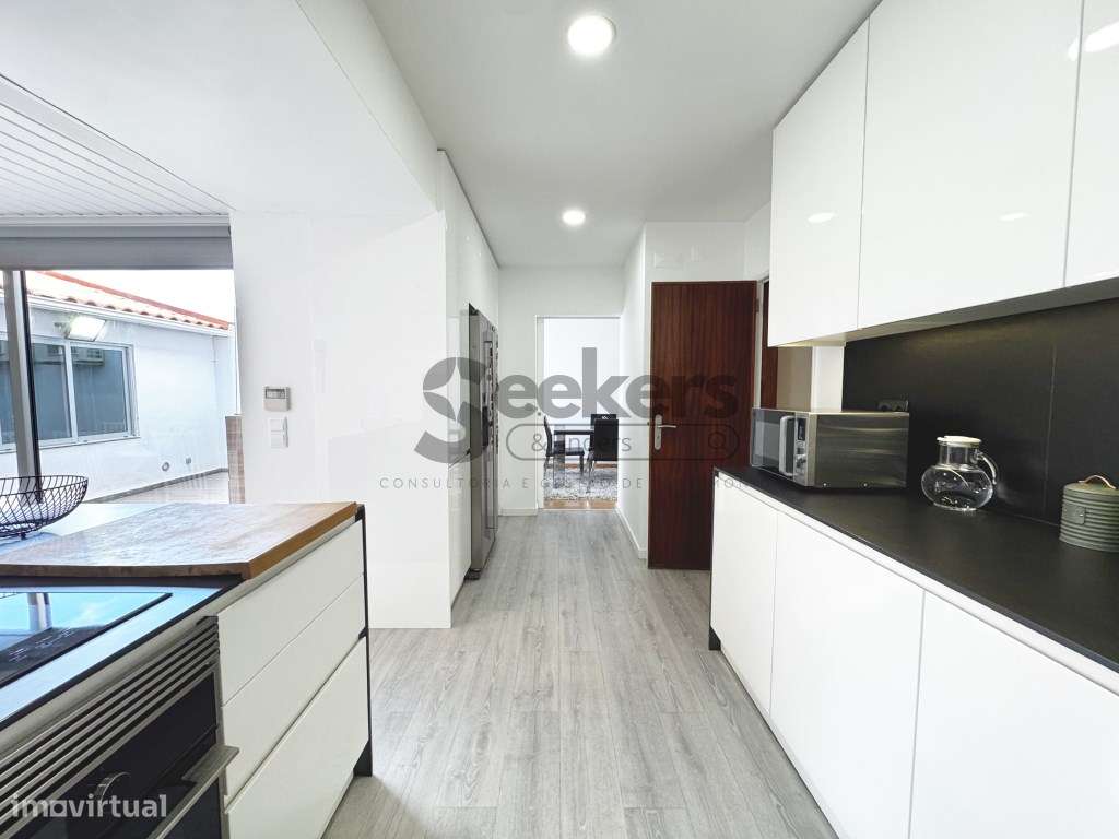 Exclusiva Moradia T3+2 com Jardim, Salão Social e Cozinha de Sonho ...-5