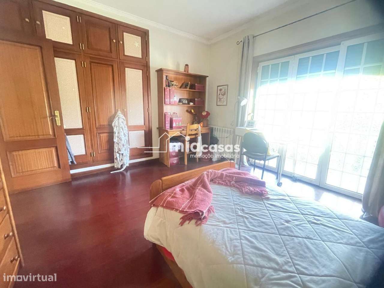 MORADIA T4+1 ISOLADA - OIÃ-27