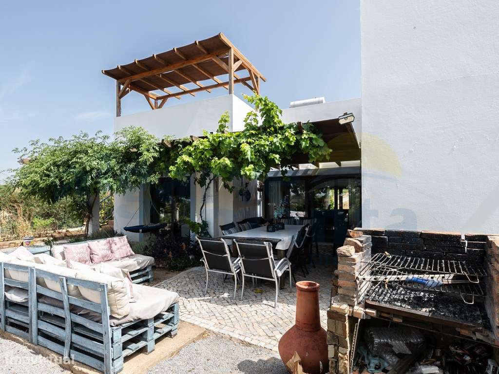 Moradia T3+1 Independente com Vista Mar - Corte António Martins - Grande imagem: 4/33