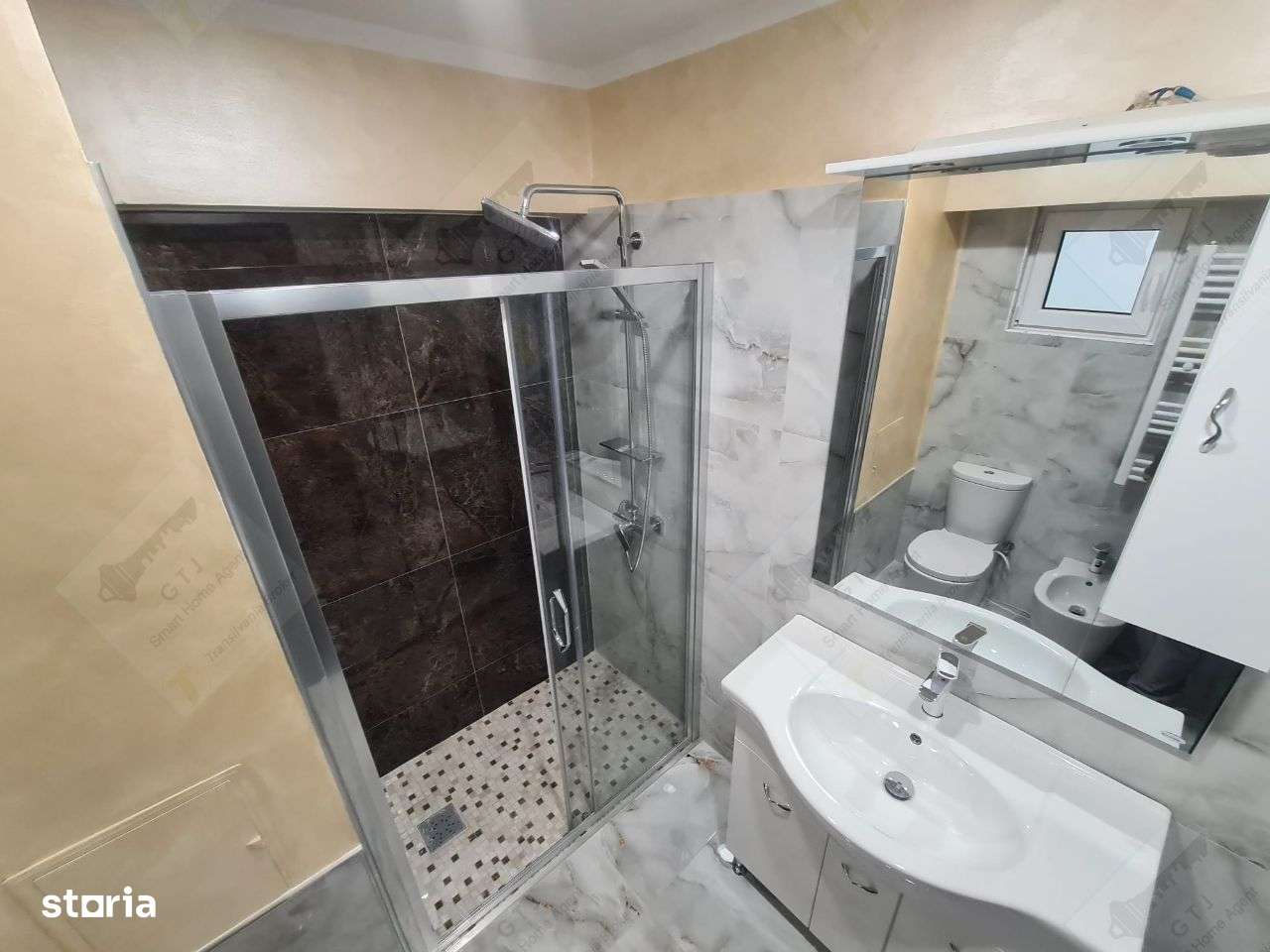 Apartament 3 camere et1 Zona Polivalenta - Imagine principală: 5/16
