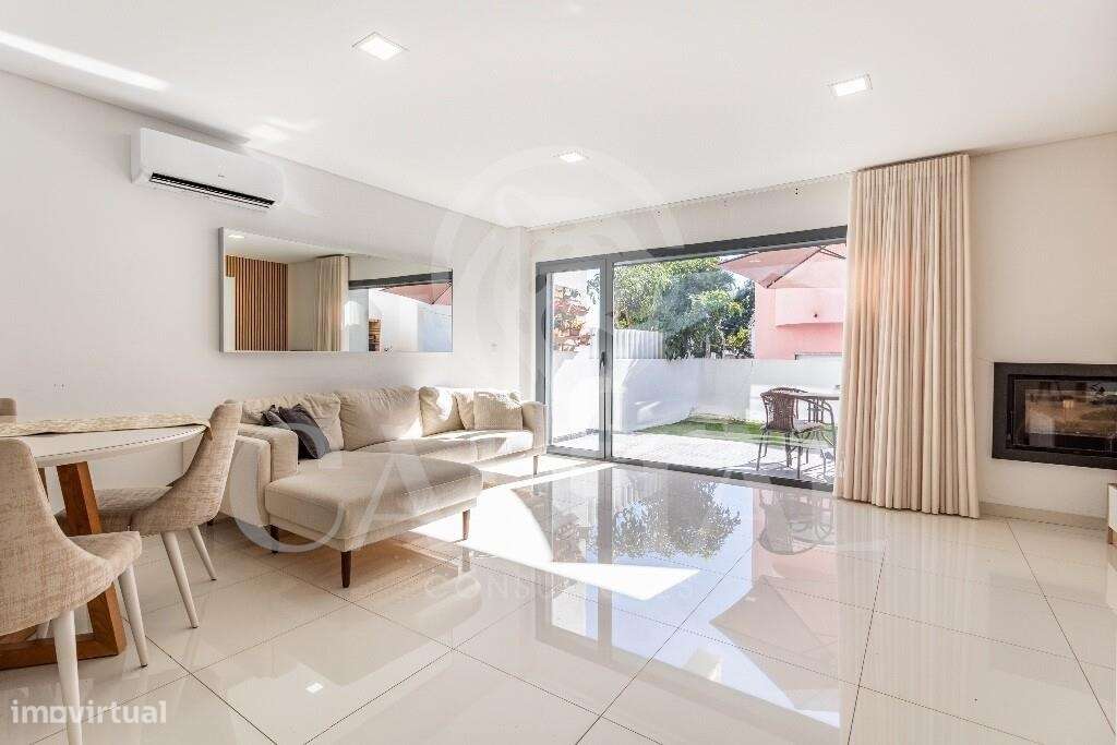 Moradia T3 - Foros de Amora-24