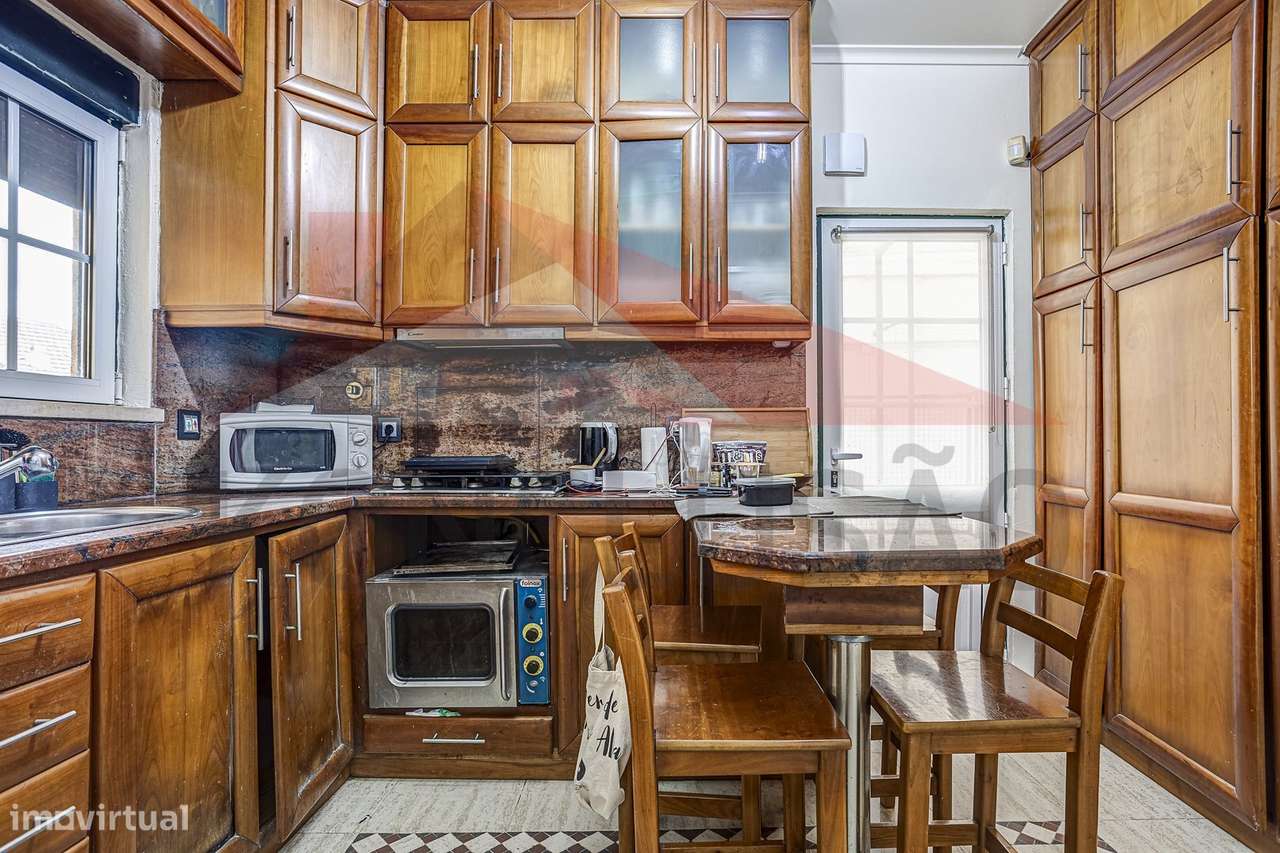 Moradia V4 remodelada, Encarnação - Grande imagem: 2/42