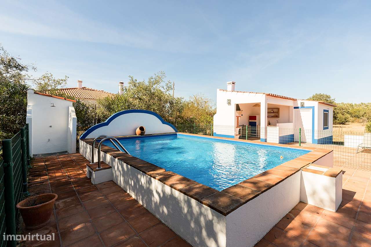 Quinta de charme T5 com piscina e 7 000 m² — vistas para o Castelo de-36