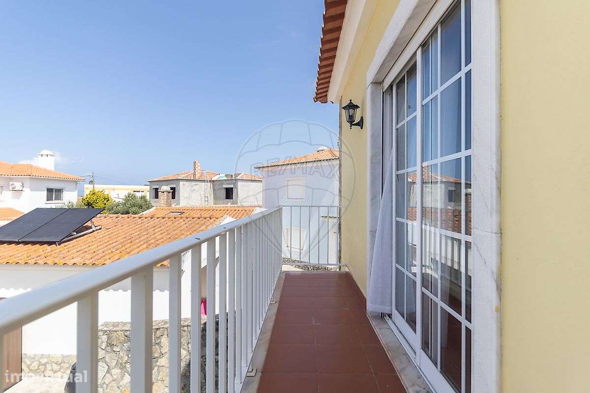 Moradia T4 com 570 m² de Terreno em São João das Lampas-19