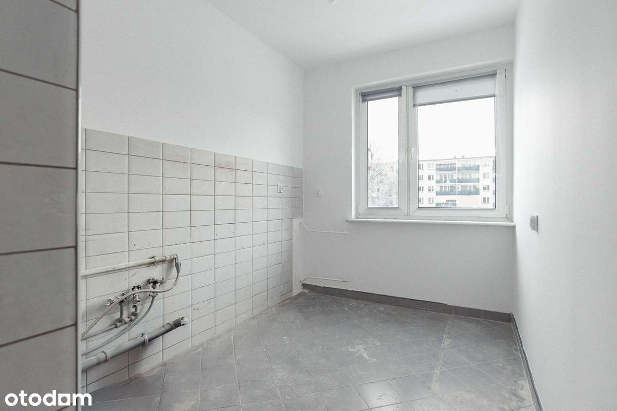 3-pokojowe mieszkanie z balkonem| os. Czwartaków| Pierwsze piętro-8