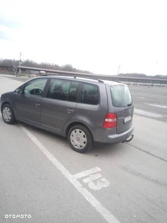 Volkswagen Touran 1.9 TDI Basis - 6