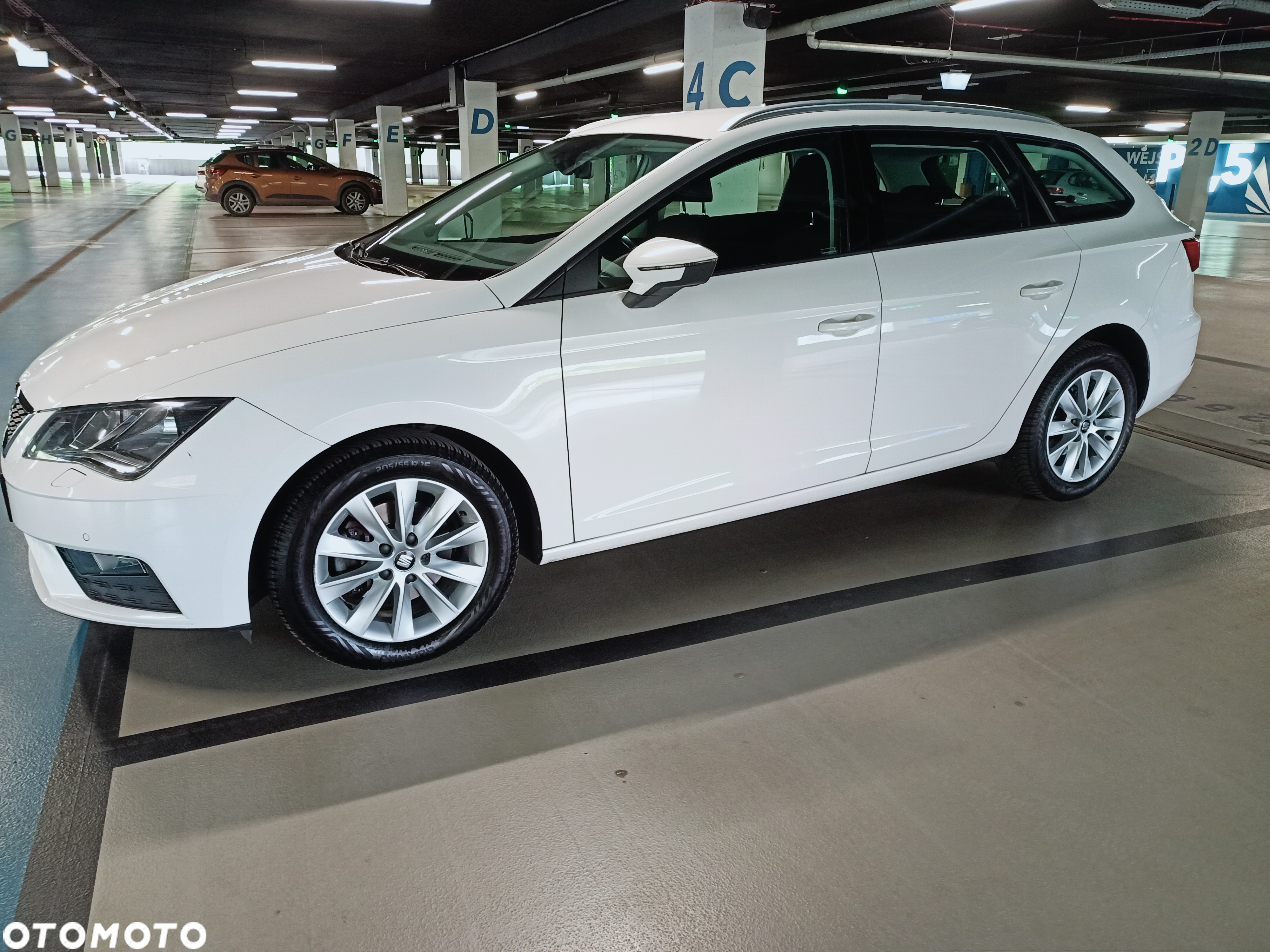 Seat Leon 1.6 TDI Start&Stop Style - 11