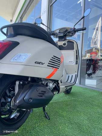 Vespa GTV - 7