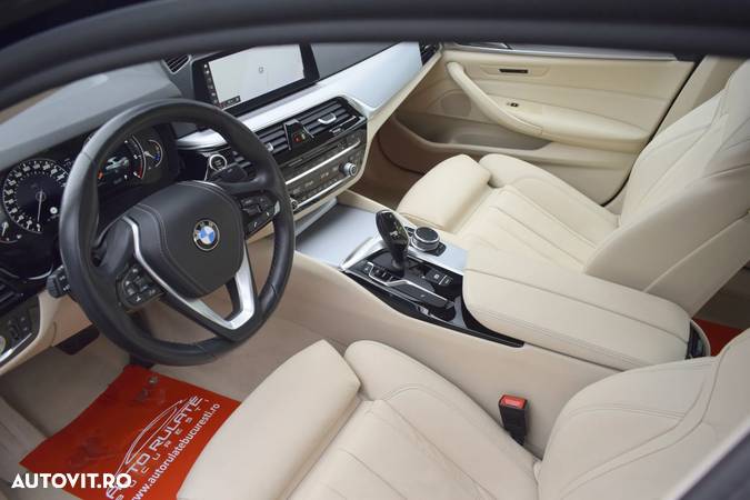 BMW Seria 5 520d AT - 8