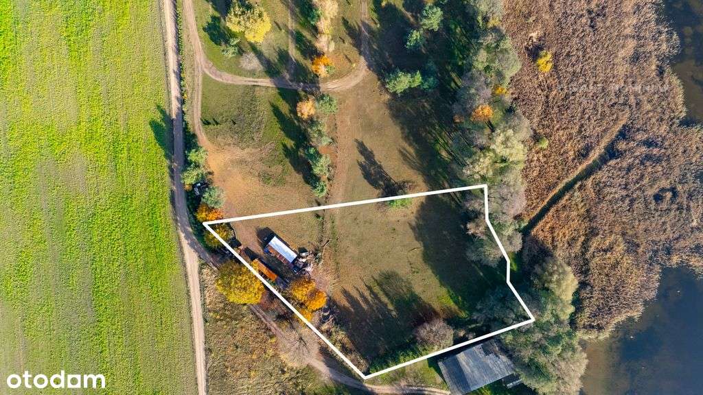 Malowniczo położona działka - jezioro Lubie-3