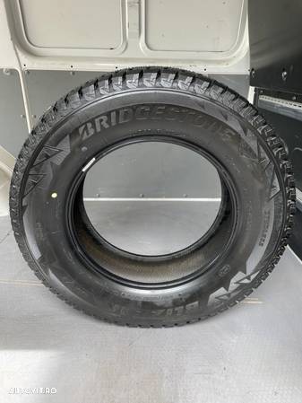 Anvelope noi iarna Bridgestone 215/70 R16 BLIZZAK DMV2 100S - 3