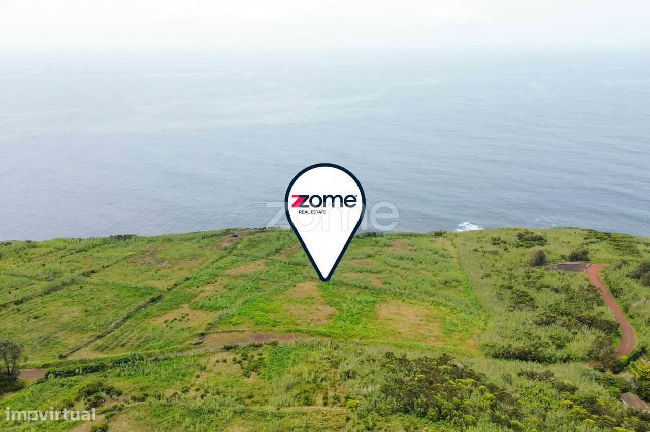 Terreno rústico com área total de 43.560 m², no Capelo - Grande imagem: 4/9