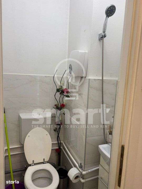 Spatiu comercial, ideal salon infrumusetare , birouri - Imagine principală: 5/6