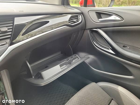 Opel Astra V 1.4 T Elite S&S - 21