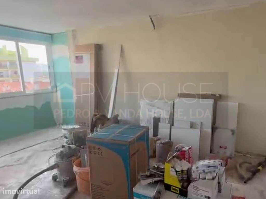Apartamento T2+1 em Odivelas | Totalmente Remodelado-21