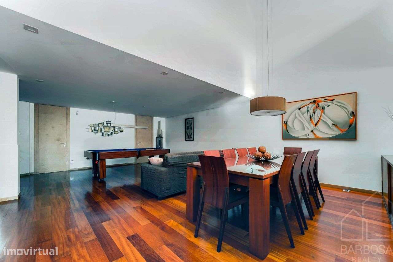 V.N.Gaia - Fantástica V4 (4 suites) c/430m2, piscina - Lote c/1370m2-32