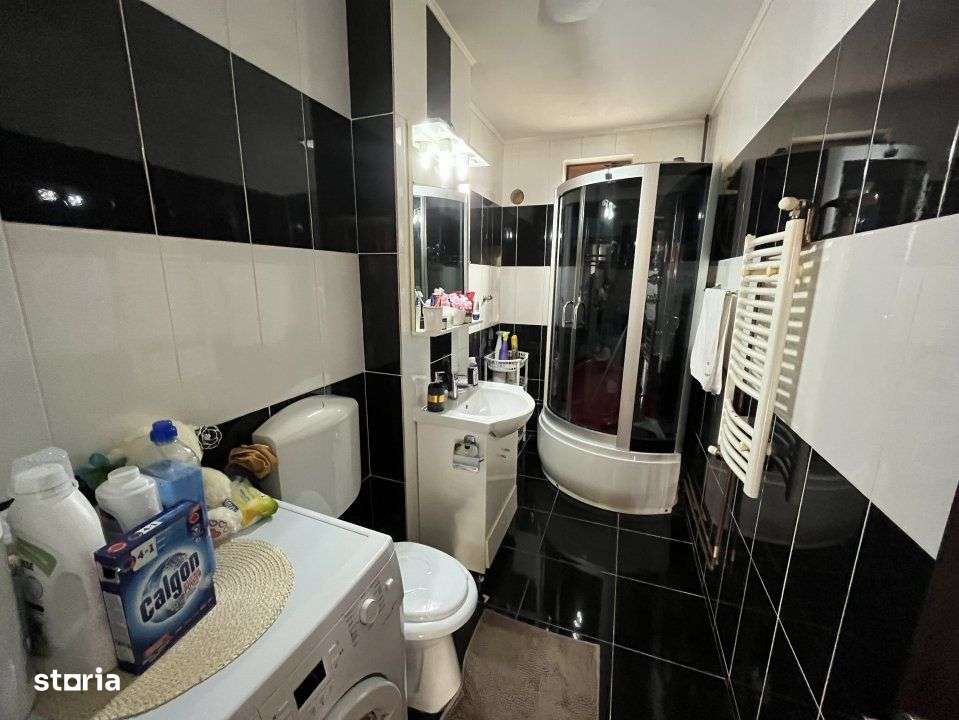 Exclusivitate! Vila P+M inalta, 4 camere, mobilata utilata, Valu lui T-5