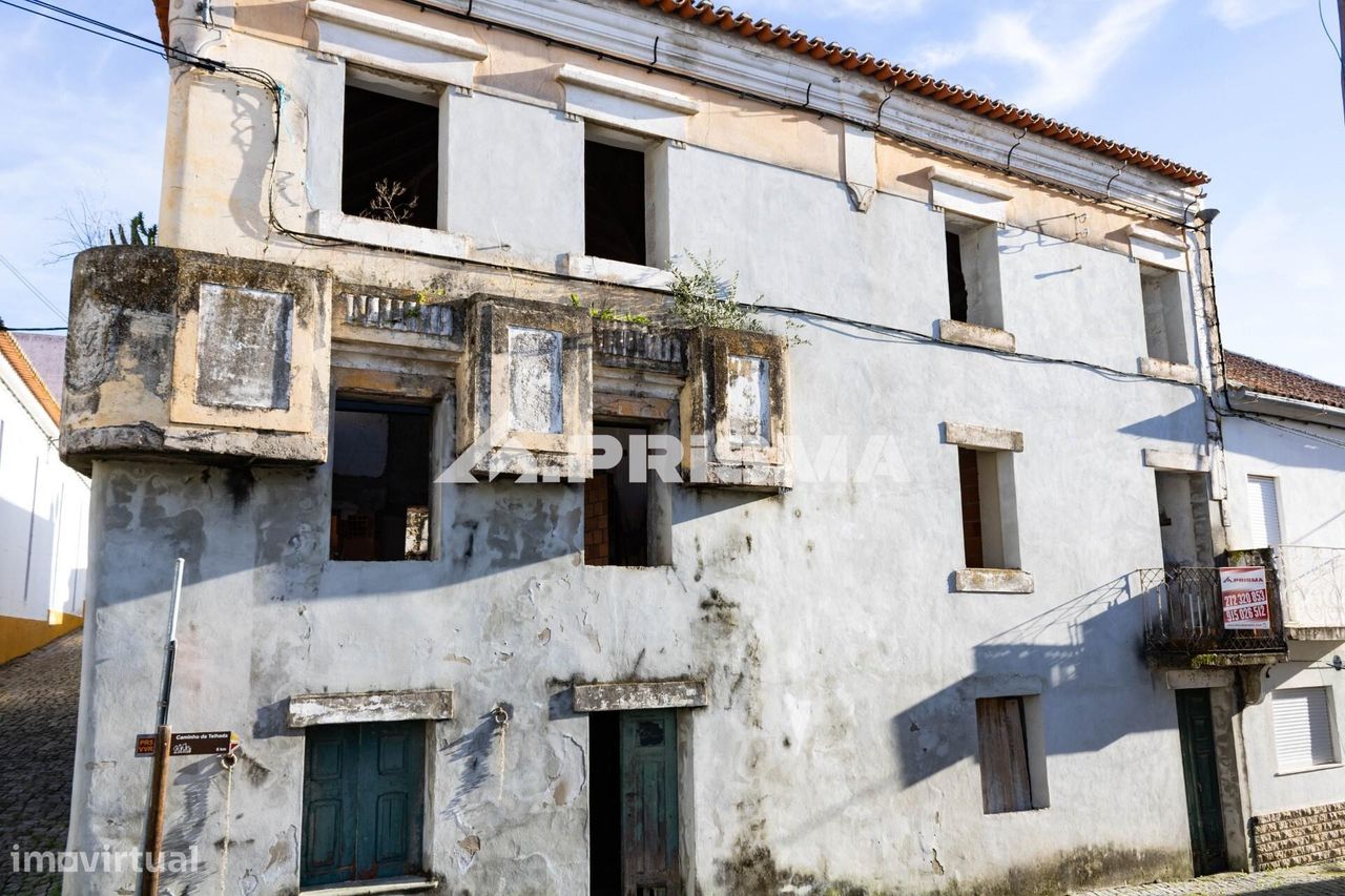 Moradia para recuperar para Venda em Perais, Vila Velha de Ródão - Grande imagem: 1/31