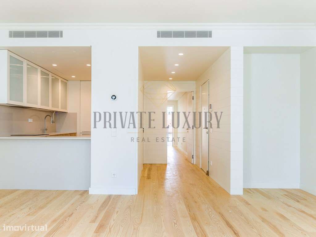 Apartamento T1 com varanda nas Avenidas Novas-17