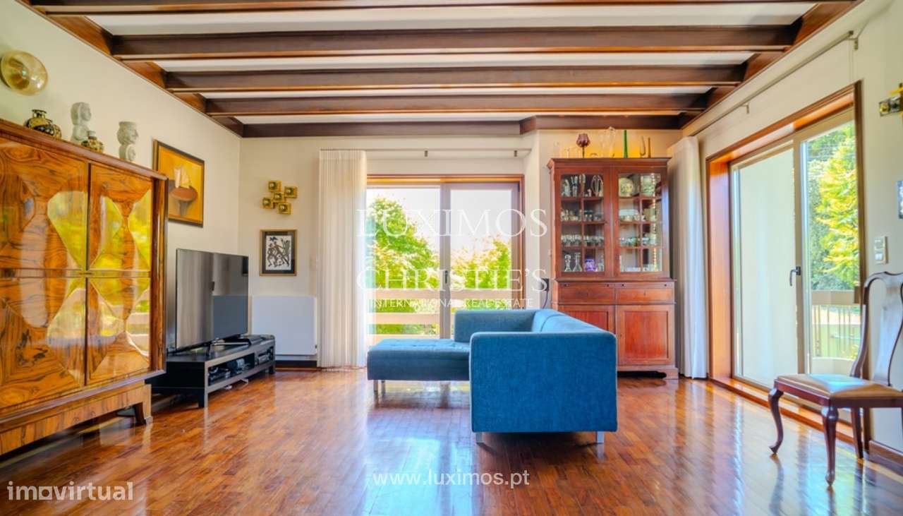 Moradia independente com amplo jardim à venda na Maia - Grande imagem: 4/22