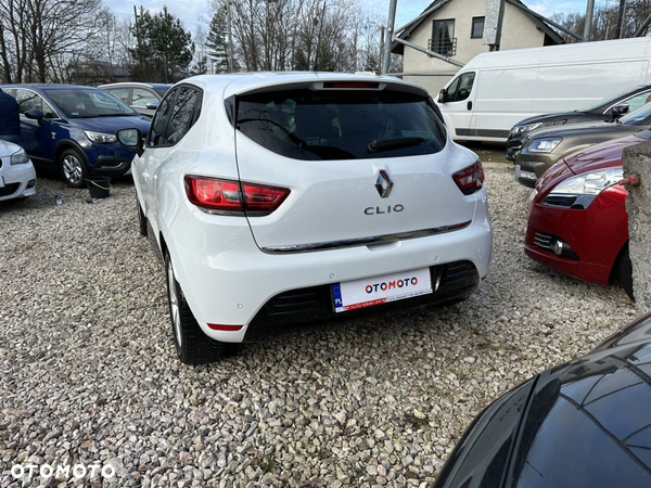 Renault Clio - 5