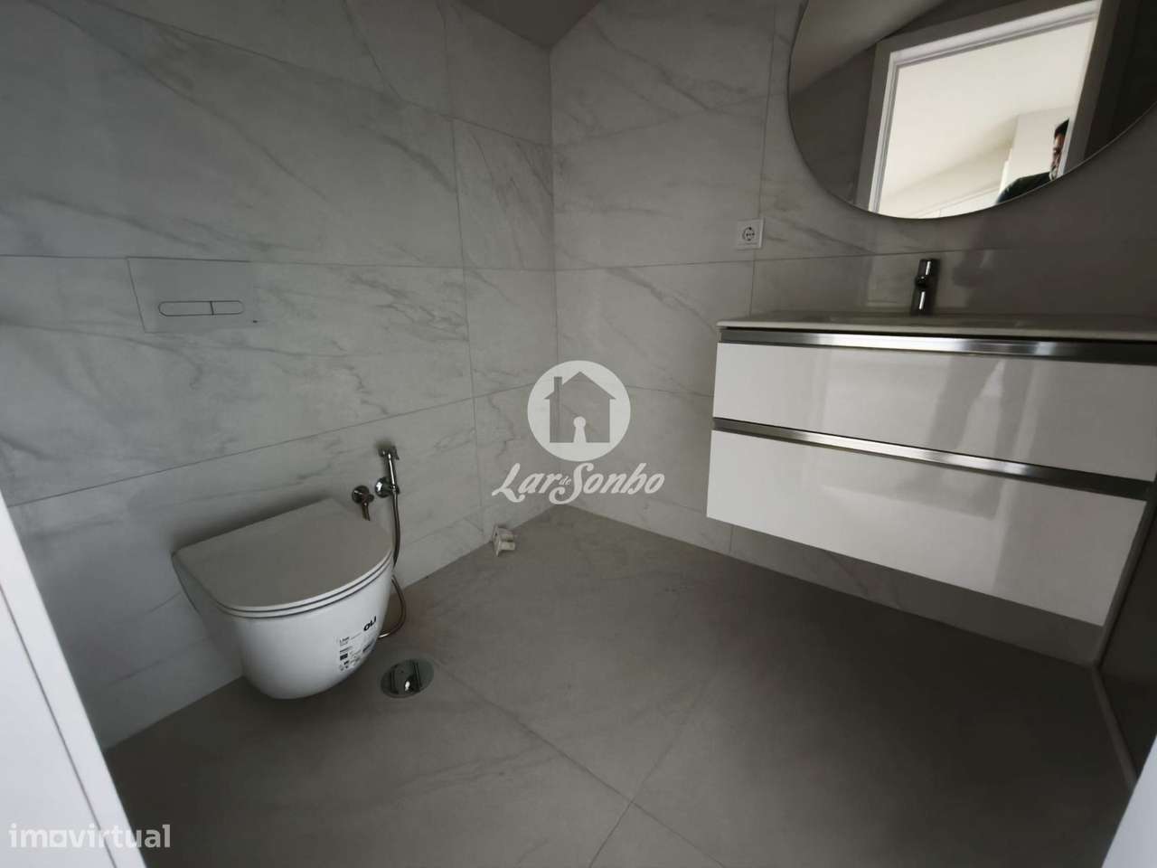 Apartamento T4 Duplex em Barcelos-13
