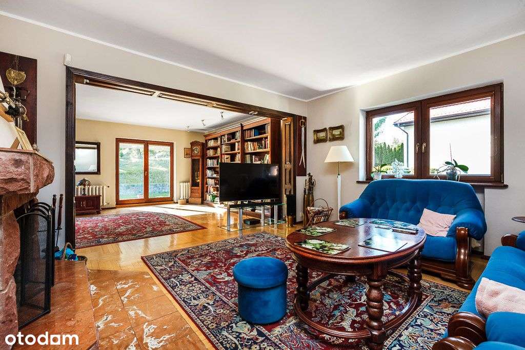 Unikalny dom przy lesie w Rumi-1