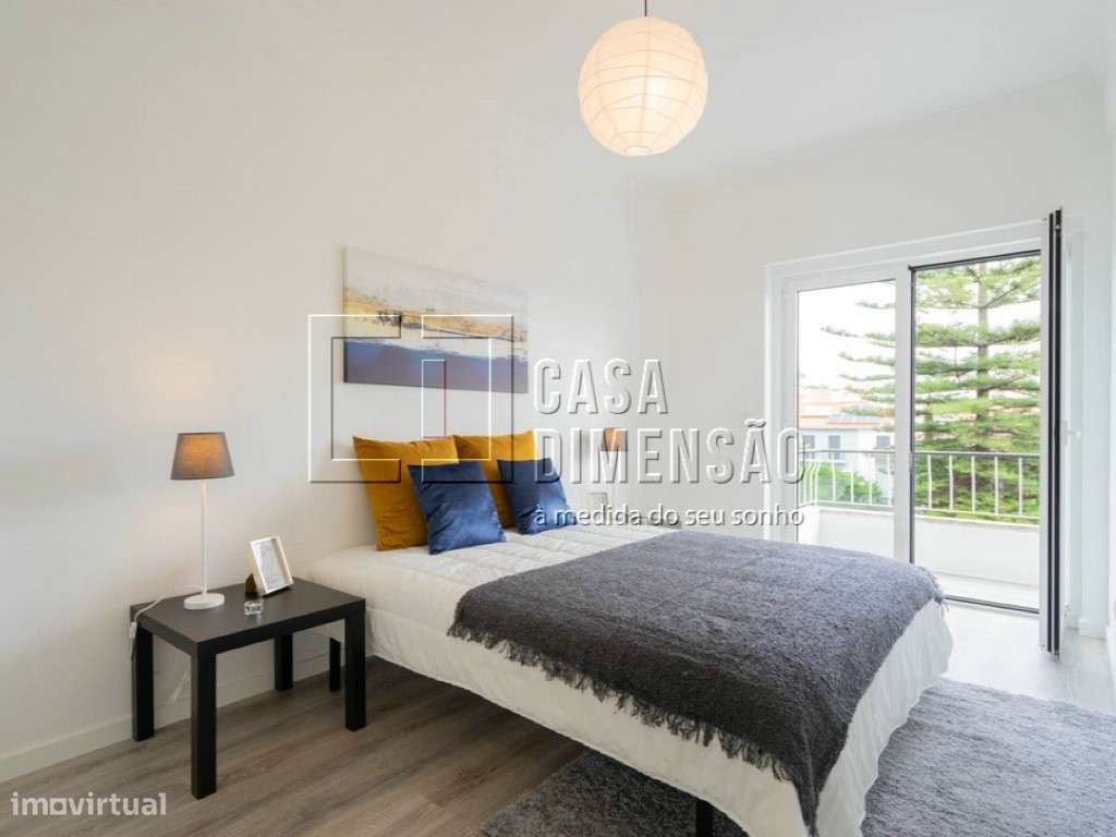 Apartamento de tipologia T3 com varandas em Benfica!!-21