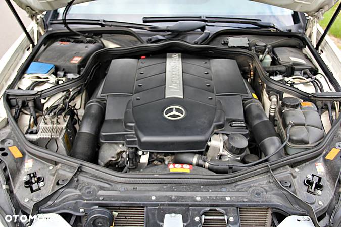 Mercedes-Benz CLS 500 - 32