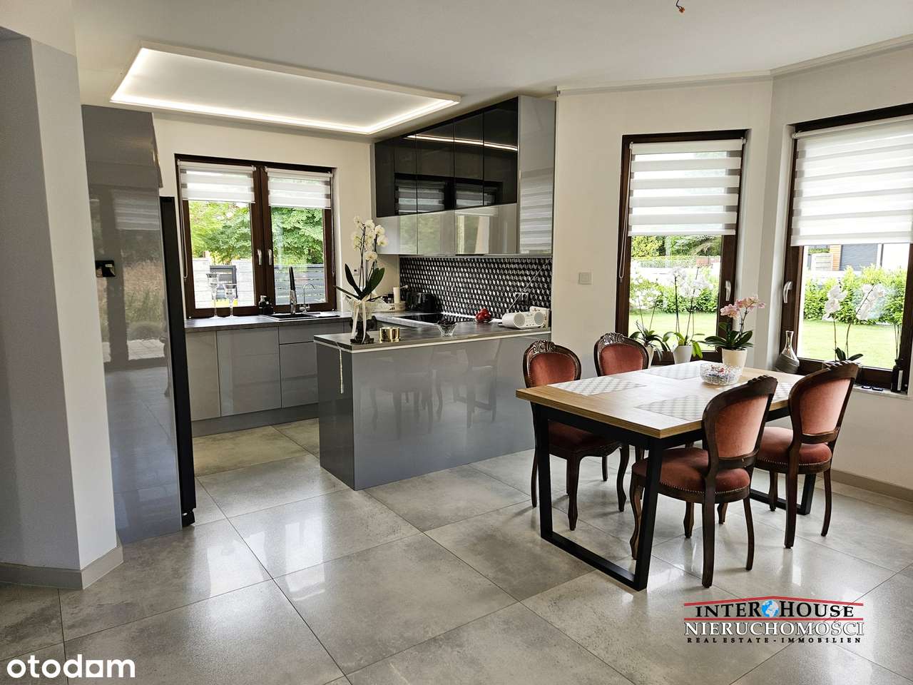 Wolnostojący dom z pięknie zagospodarowaną działką, ul. Gruszkowa - Pełny obrazek: 4/19