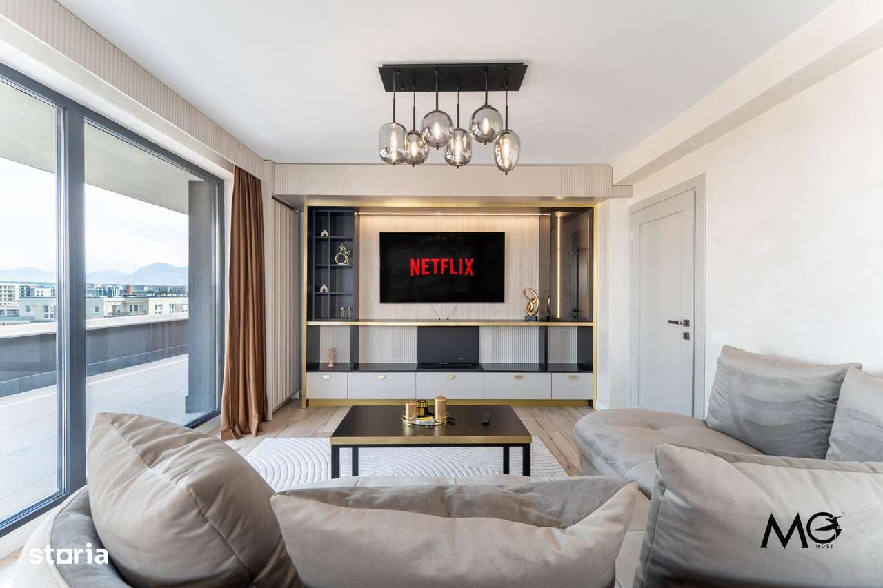 Lux & Panoramă în Coresi: Penthouse cu design premium și terasă deoseb - Imagine principală: 1/17