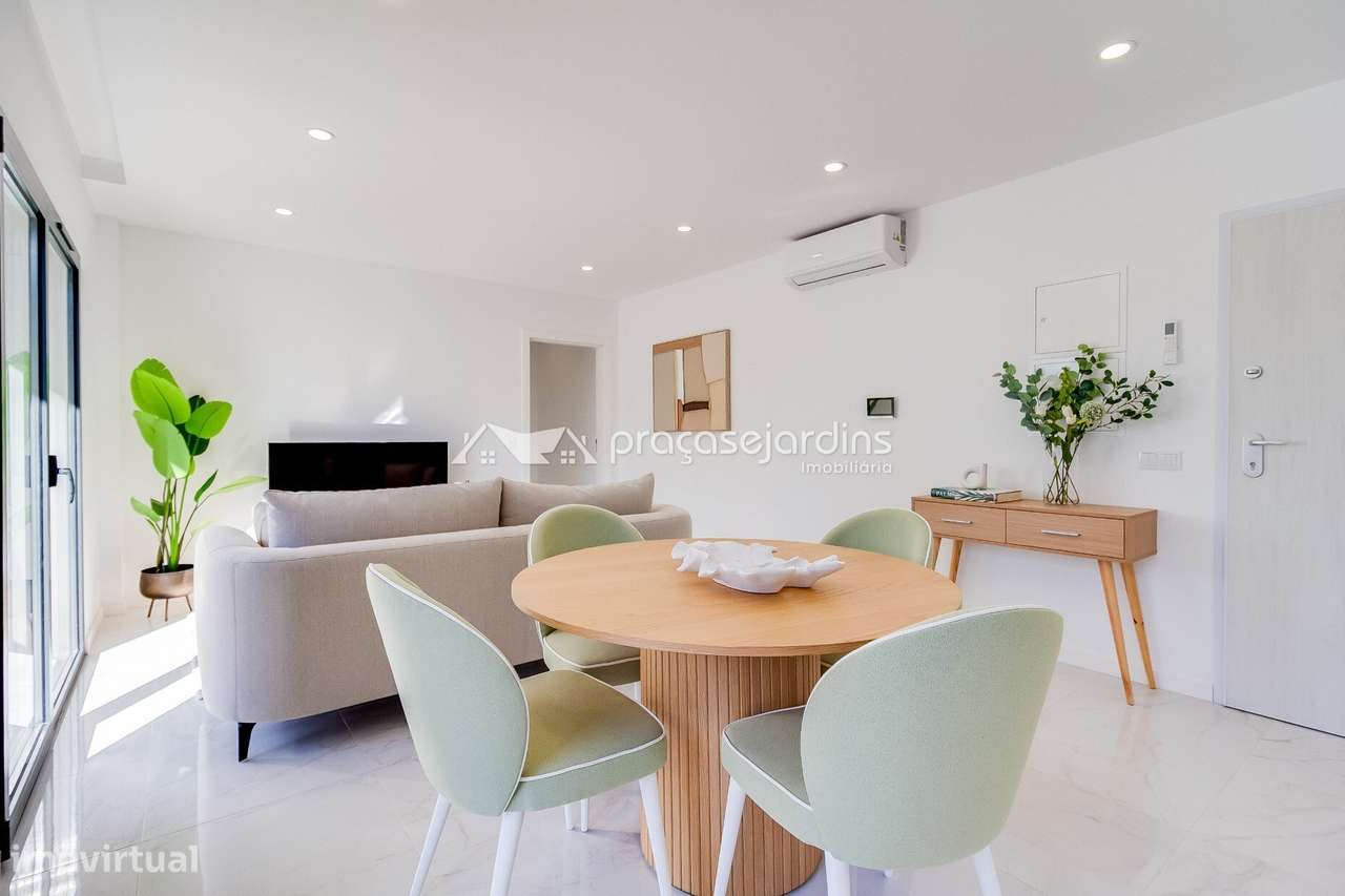 Apartamento T2 semi-novo-13