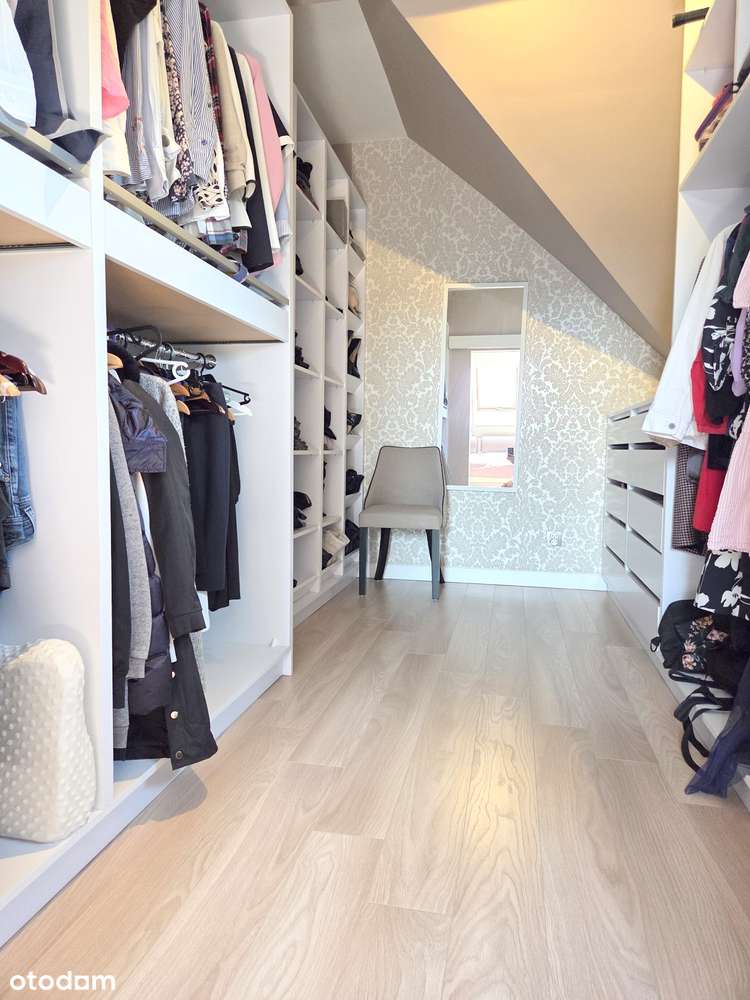 Nowoczesny dom pod lasem w Kliniskach-15