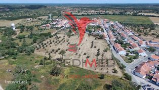 Terreno urbano e Lote em São Domingos - Grande imagem: 4/16
