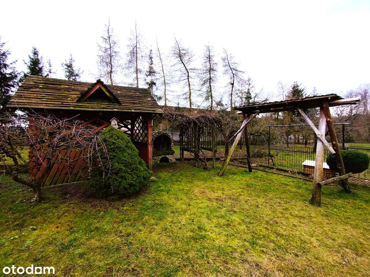 Dom z dużą działką w spokojnej okolicy |260 m2-5