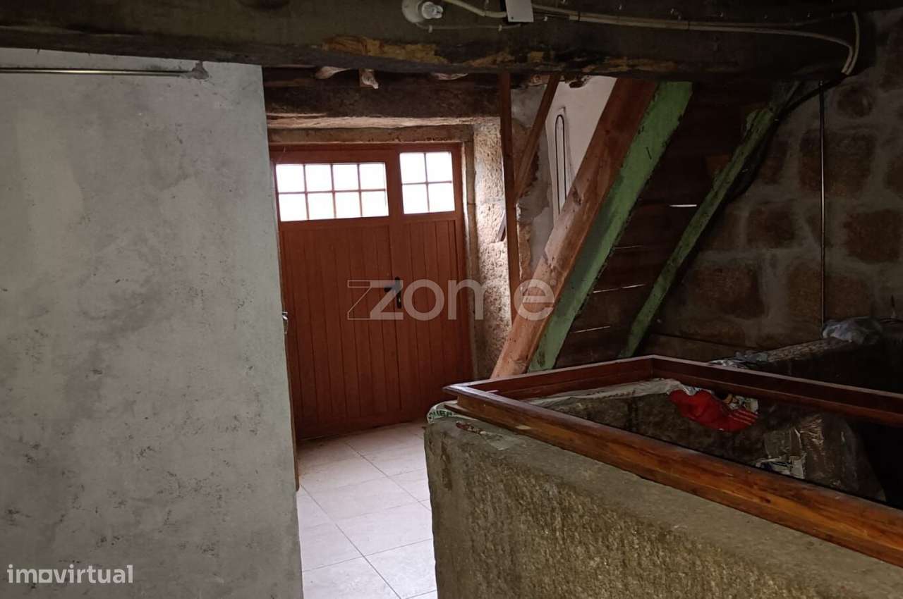 Moradia Rustica T2 Em Paredes Da Beira Viseu