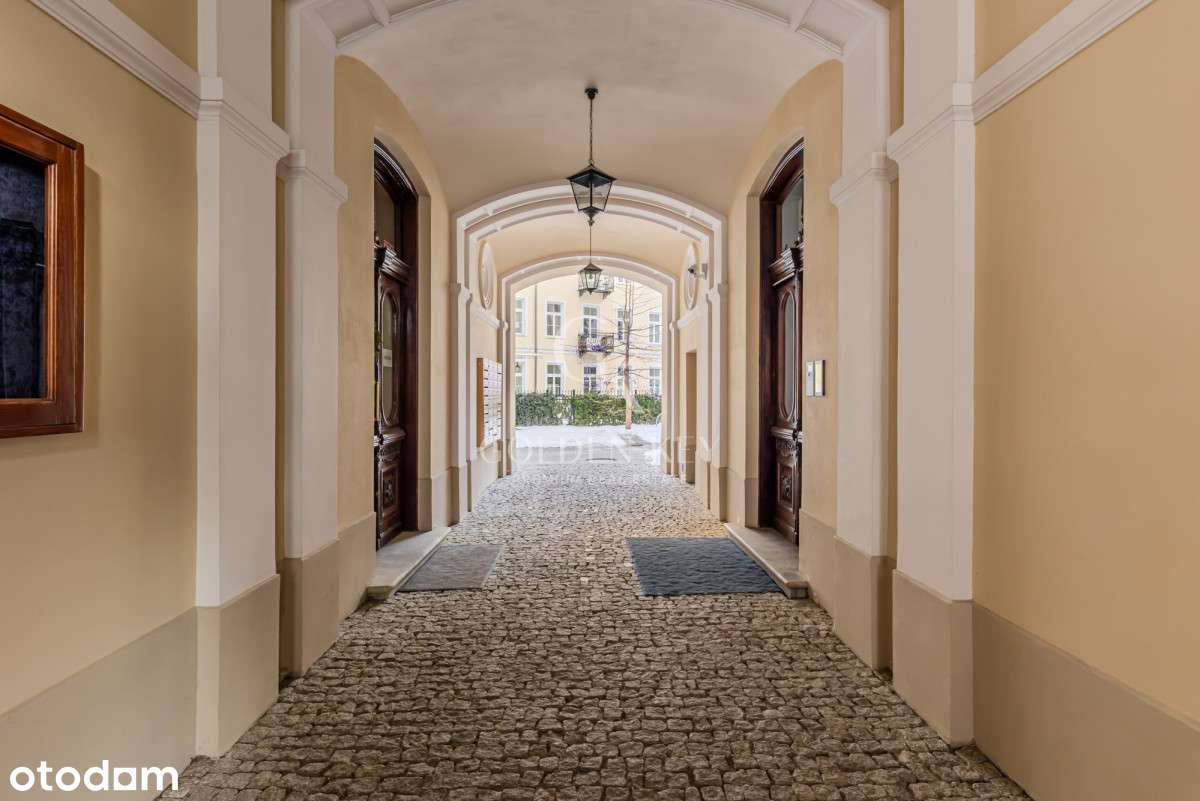 Ekskluzywny apartament  Mokotowska 40,balkon,winda-19